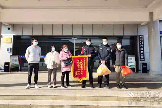 微信圖片_20211218140512_副本.jpg