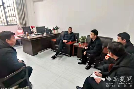 人社3_副本.jpg